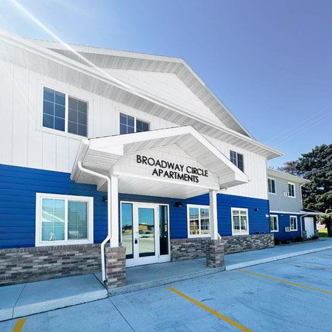 Broadway Circle Apartments